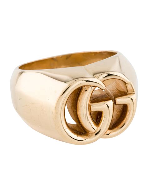 gold gucci ring